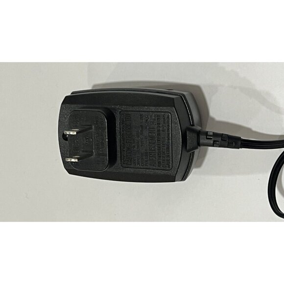 Leapfrog AC Adapter 9V Power Supply Charger Model 690-10931 - Picture 4 of 4